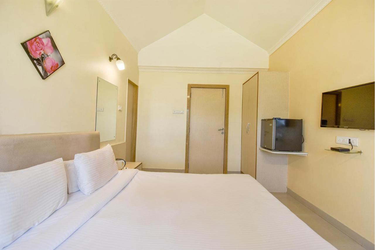 Sereniity Resort Лонавала Екстериор снимка